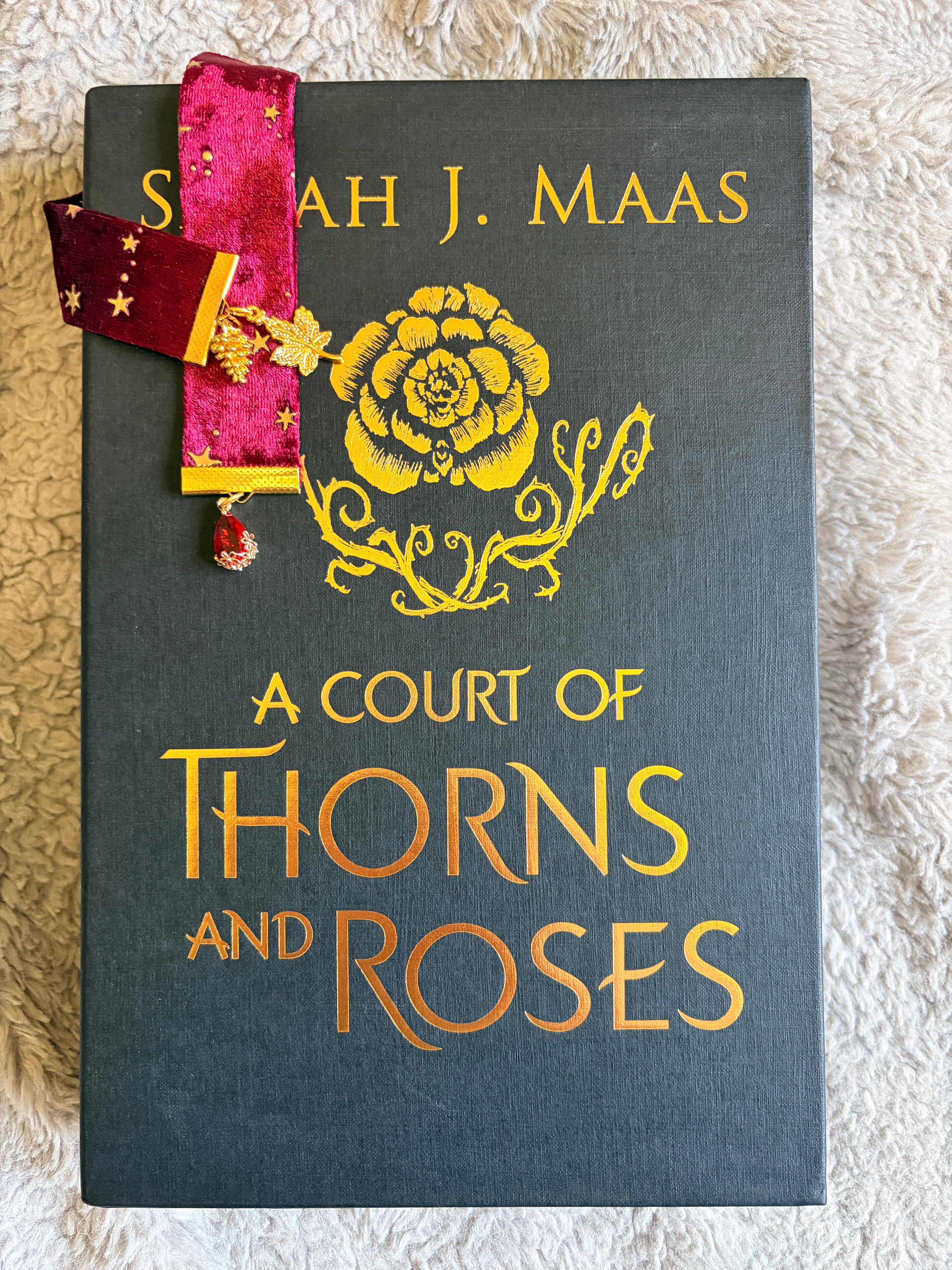 ACOTAR Autumn Court Velvet Bookmark