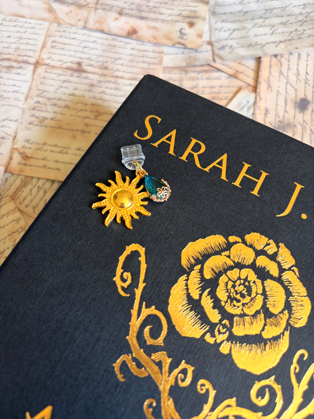 Summer Court Inspired Kindle Charm - ACOTAR